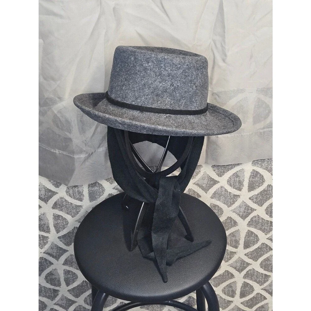 Vintage Betmar Street Smart Union Made Gray Wool Felt Fedora Hat Attached Scarf